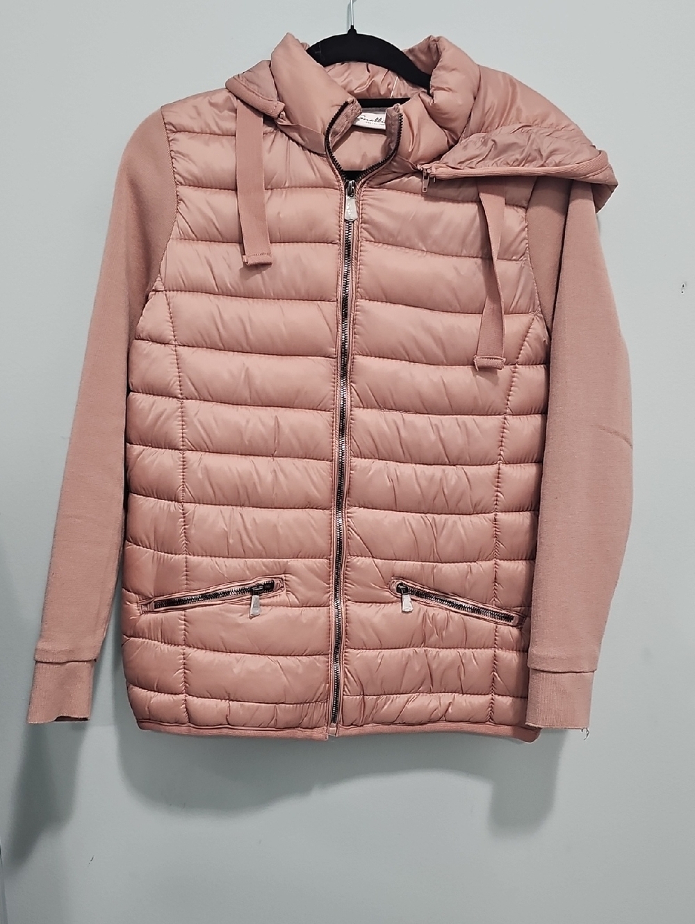 Women's NWT SNOBBISH Light Pink Quilted Hooded Jacket - Size Large
